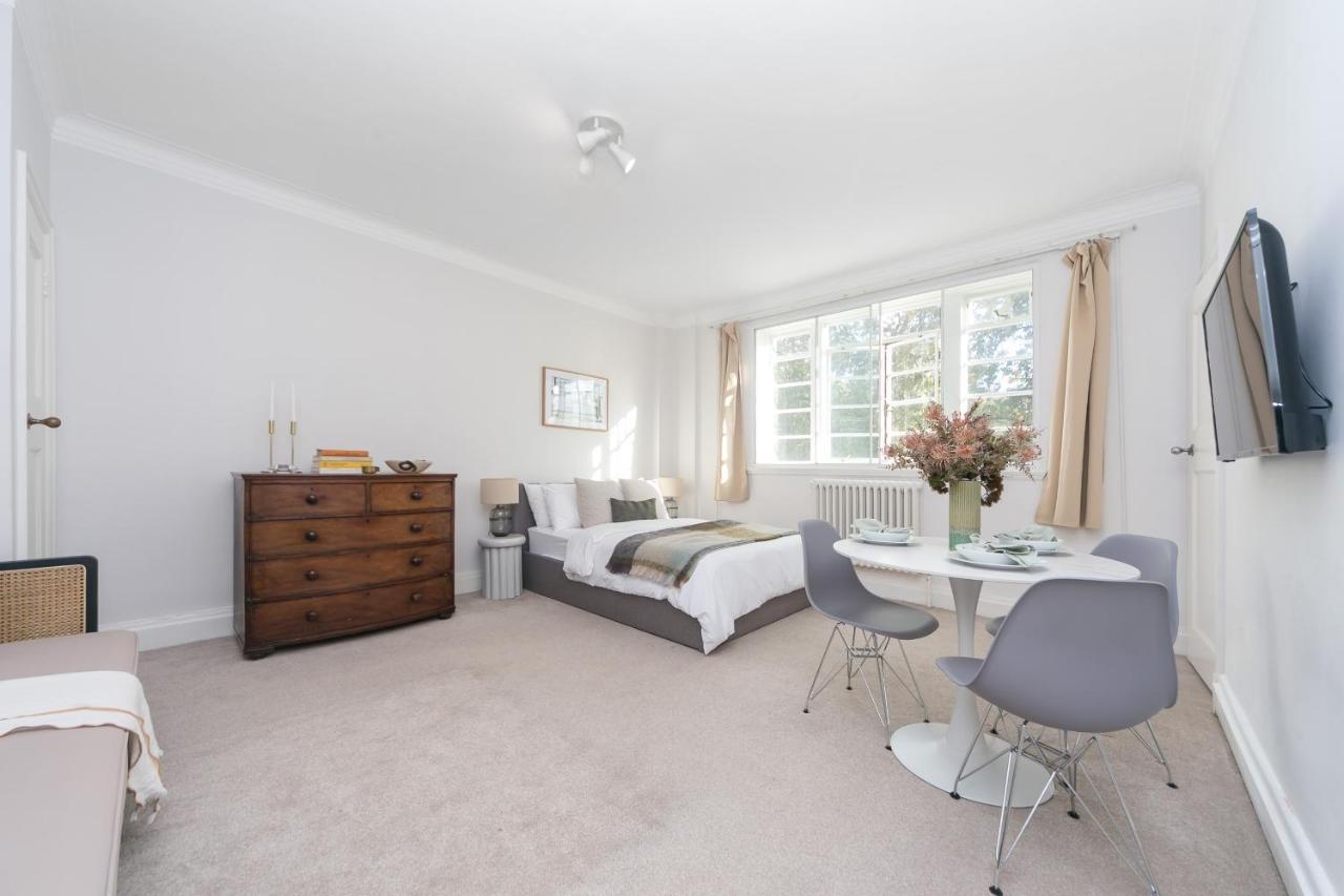 Beautifully Presented Centrally Located Studio Apartment London Luaran gambar